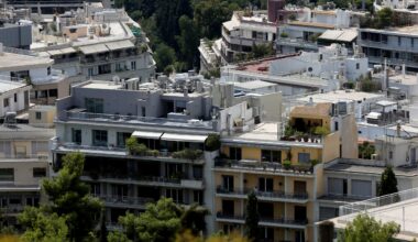Housing Crisis in Greece Sees Families with €800 Monthly Salary Reeling