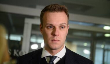 Lithuania urges the West to enforce a ban on military exports to Georgia