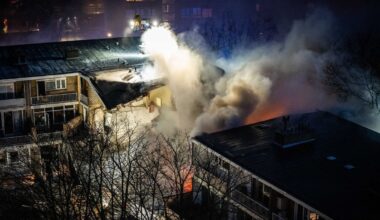 Nach Explosion in den Niederlanden stürzt Gebäude ein