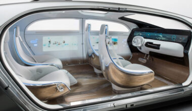 Līdz 2030. gadam Latvijā būs būtiskas izmaiņas autoparkā (+VIDEO)