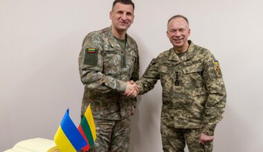 „su Syrskiu esu Ukrainoje netoli fronto...“ Ūžia visa Lietuva (Foto, Video) :: Karyba :: www.technologijos.lt