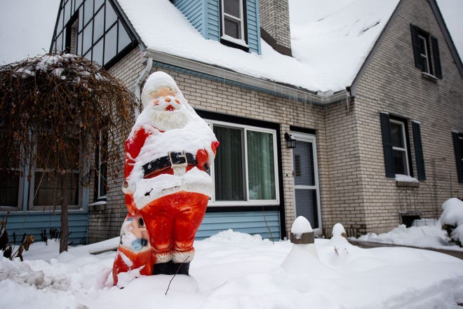 A fresh blanket of snow fell a few days before Christmas in 2022 in Holland, Michigan.