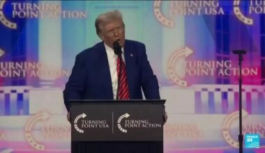 Donald Trump dit vouloir "arrêter le délire transgenre" dès son premier jour à la Maison Blanche