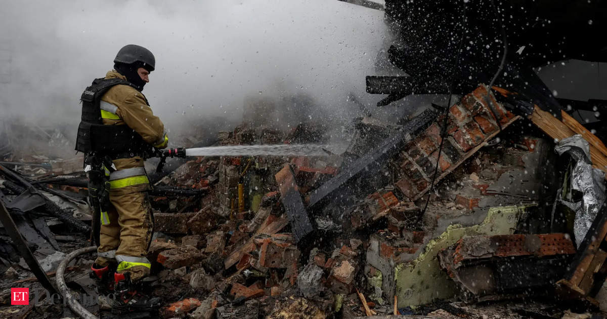Russian drone attack kills two in Ukraine's Donetsk region, several injured in Dnipropetrovsk
