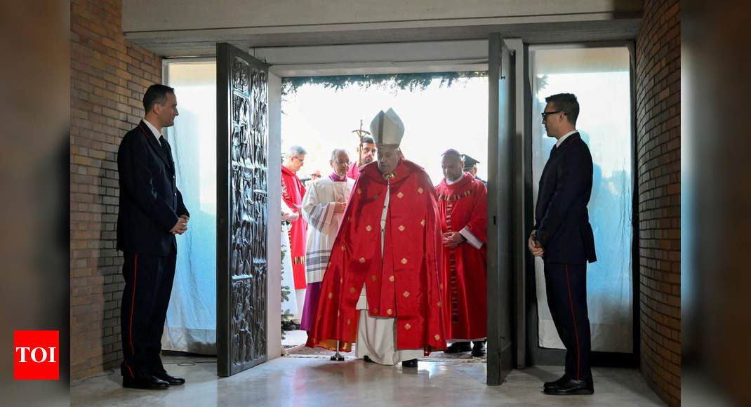 Pope Francis opens ‘Holy Door’ at one of Italy’s largest prisons in historic first |
