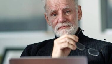 Risk comes from older fathers, not mothers