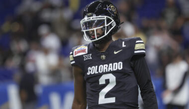 Shedeur Sanders seemingly taps himself as No. 1 NFL Draft pick with New York Giants cleats