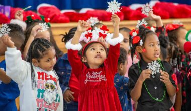 Skip the politics and spread kindness for the holidays