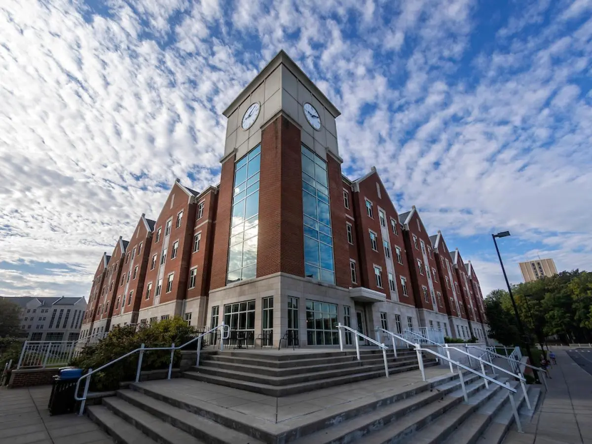 Student newspaper sues UK for access to dorm sign-in records after alleged sexual assault • Kentucky Lantern