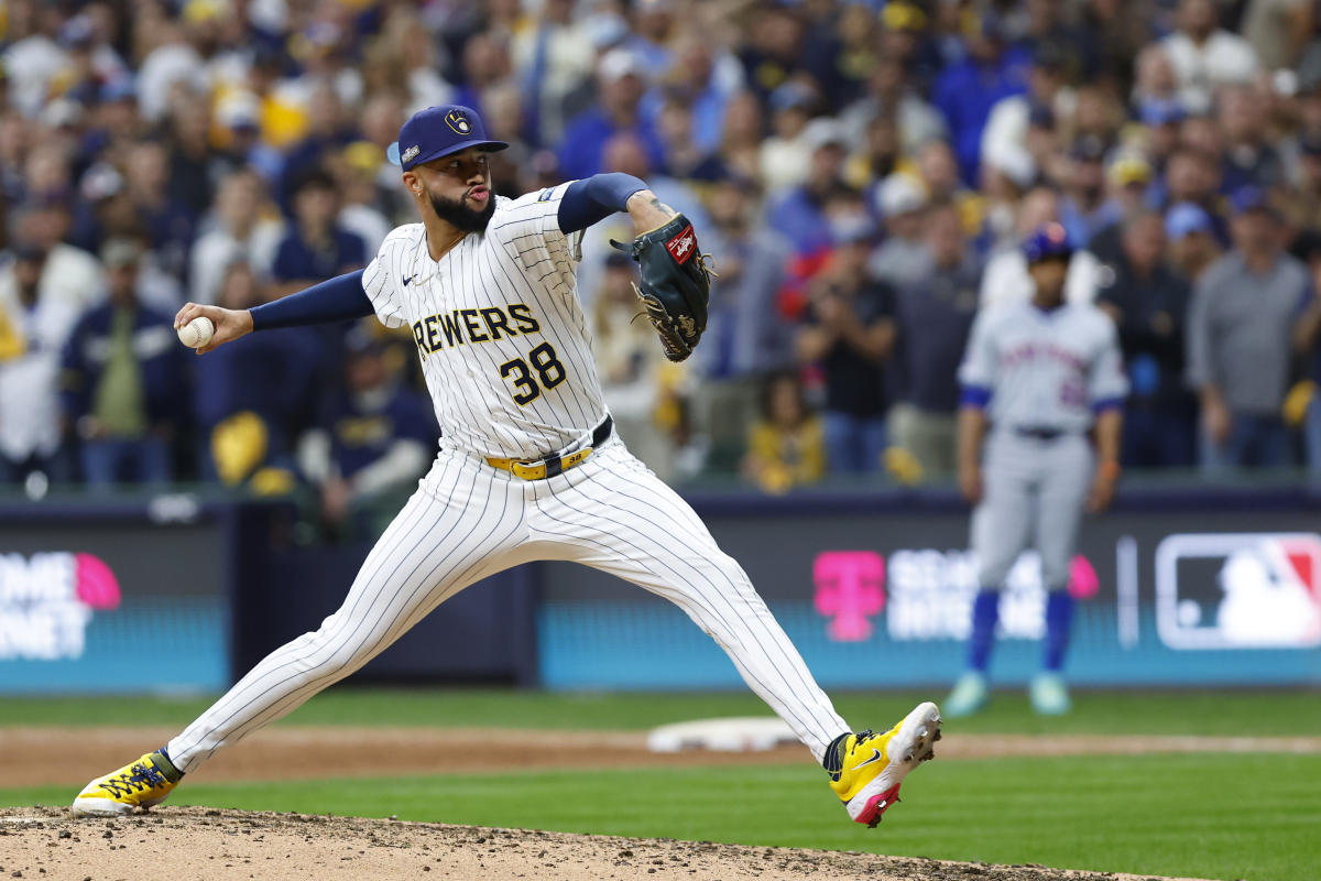 Yankees acquire RP Devin Williams from Brewers for Nestor Cortes Jr., Caleb Durbin