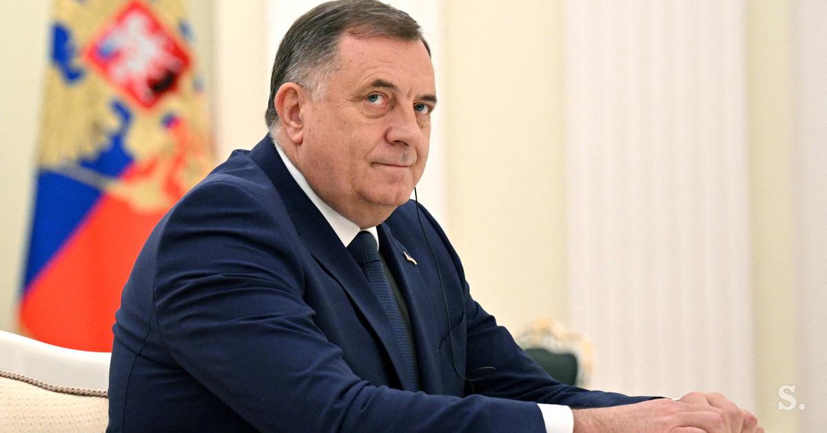 Milorada Dodika so urgentno hospitalizirali