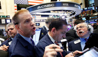 Marchés mondiaux: Europe et Etats-Unis terminent en hausse avant Noël