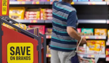 Bargain supermarket with 900 stores to cease trading at town centre site in days