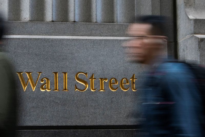 Wall Street finit en net repli après la Fed