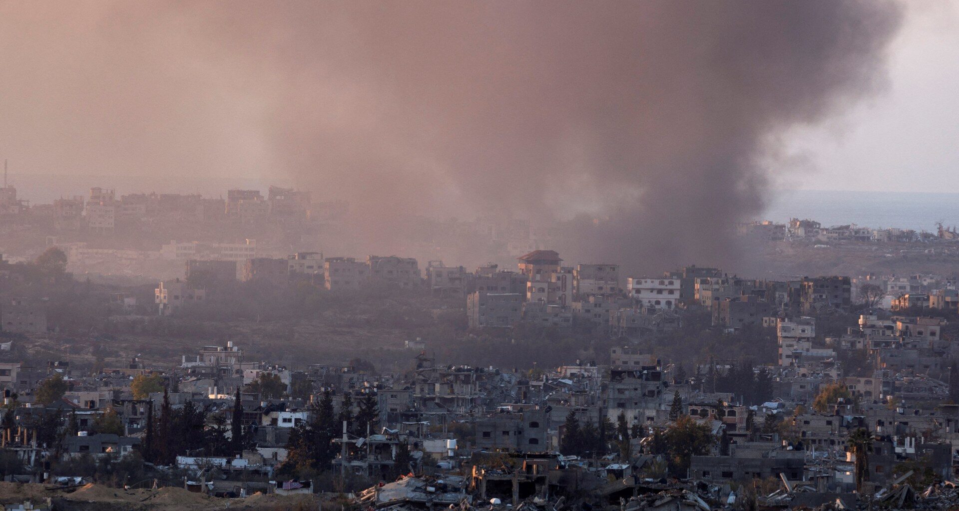 Gaza ceasefire talks heat up again amid deadly Israeli attacks | Israel-Palestine conflict News