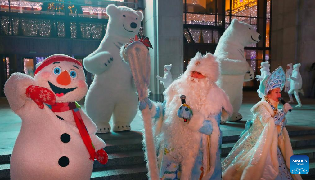 New Year tree lighting ceremony held in Minsk, Belarus-Xinhua