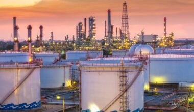 The Returns At Excelerate Energy (NYSE:EE) Aren't Growing
