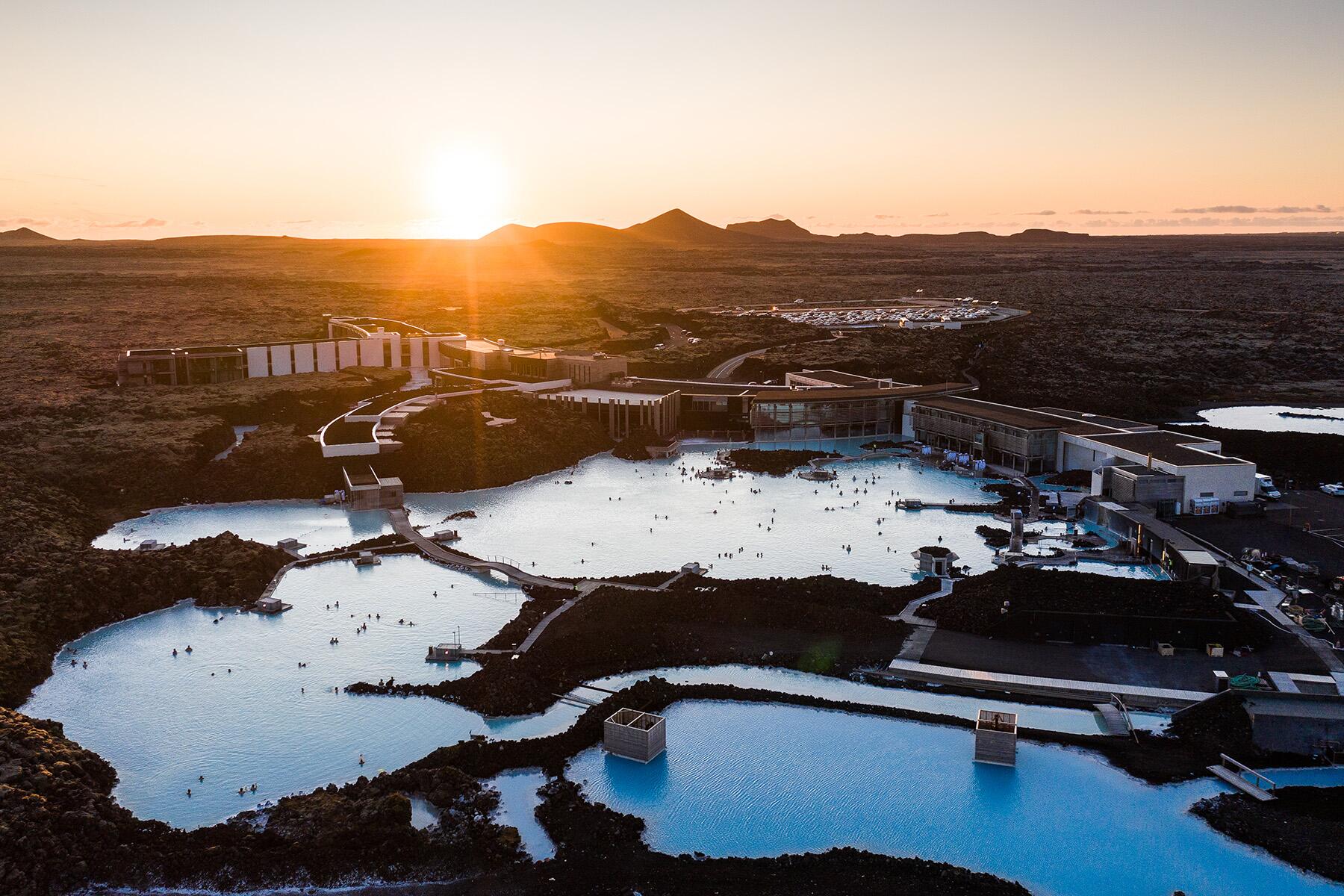 2_BL_SPA_DRONE_AUTUMN_GO_0919-UNL_34_Blue Lagoon