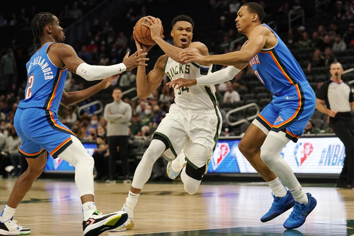 Bucks vs. Thunder NBA Cup score, live updates: Giannis Antetokounmpo, Shai Gilgeous-Alexander vie for NBA's midseason crown