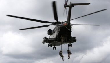 Vene laev tulistas Saksa sõjaväe helikopteri suunas signaalrakette