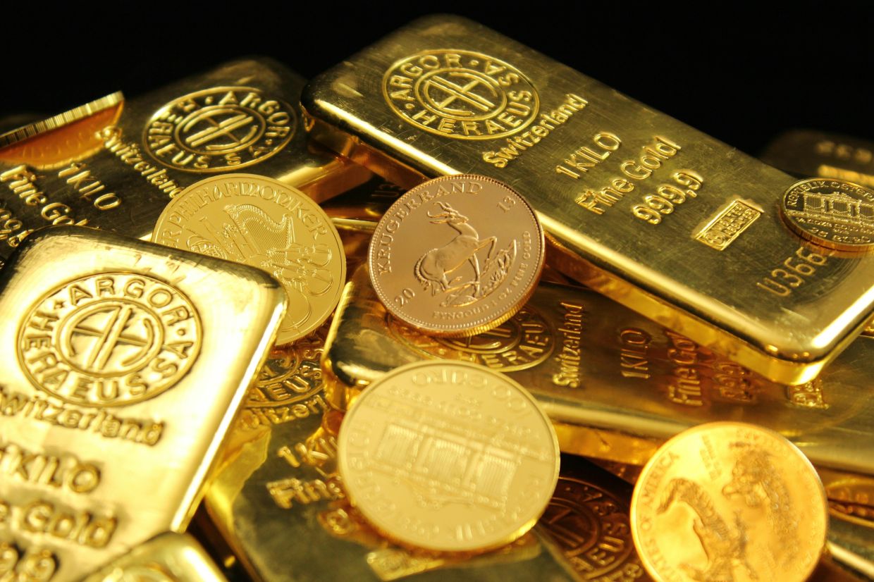 Gold gains on geopolitical turmoil; Fed, Trump's 2025 policies in focus