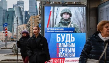 Russia’s Economy Is Slowing, Opening Fissures Over Policy