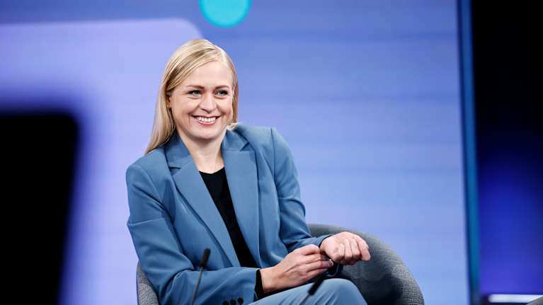 Elina Valtonen.
