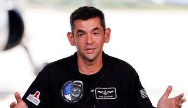 Trump's NASA pick a boon for SpaceX, but will face political challenges