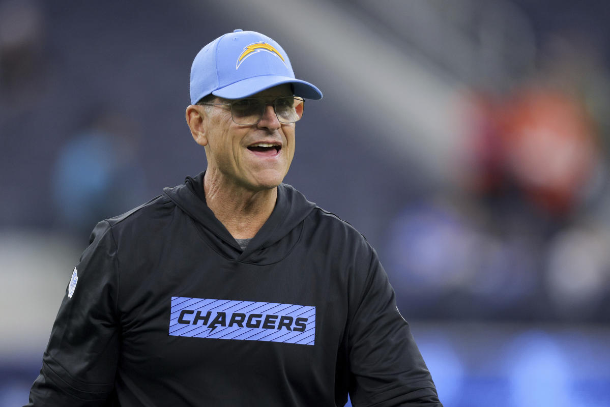 Taking advantage of an obscure rule, Chargers' Dicker makes NFL's first fair-catch kick in 48 years
