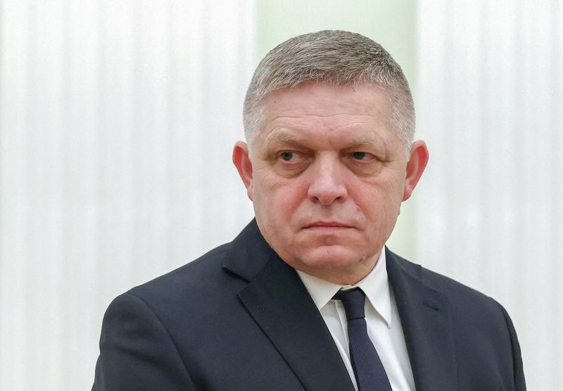 Slovakia to consider reciprocal measures if Ukraine stops Russian gas transit, Fico says