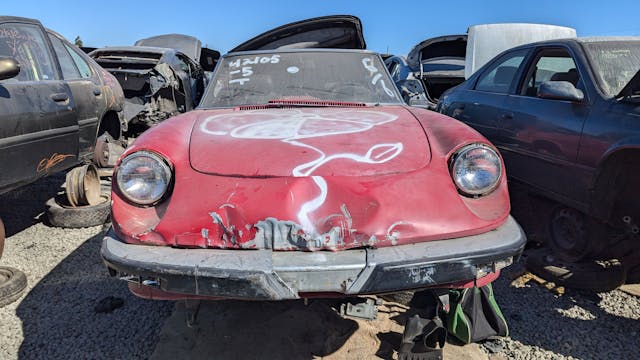 1987 Alfa Romeo Spider front