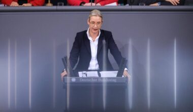 Scholz’s far-right rival puts Germany’s EU exit on the ballot