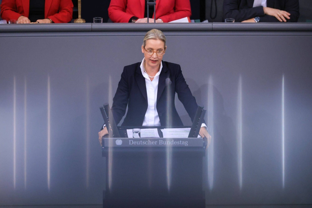 Scholz’s far-right rival puts Germany’s EU exit on the ballot