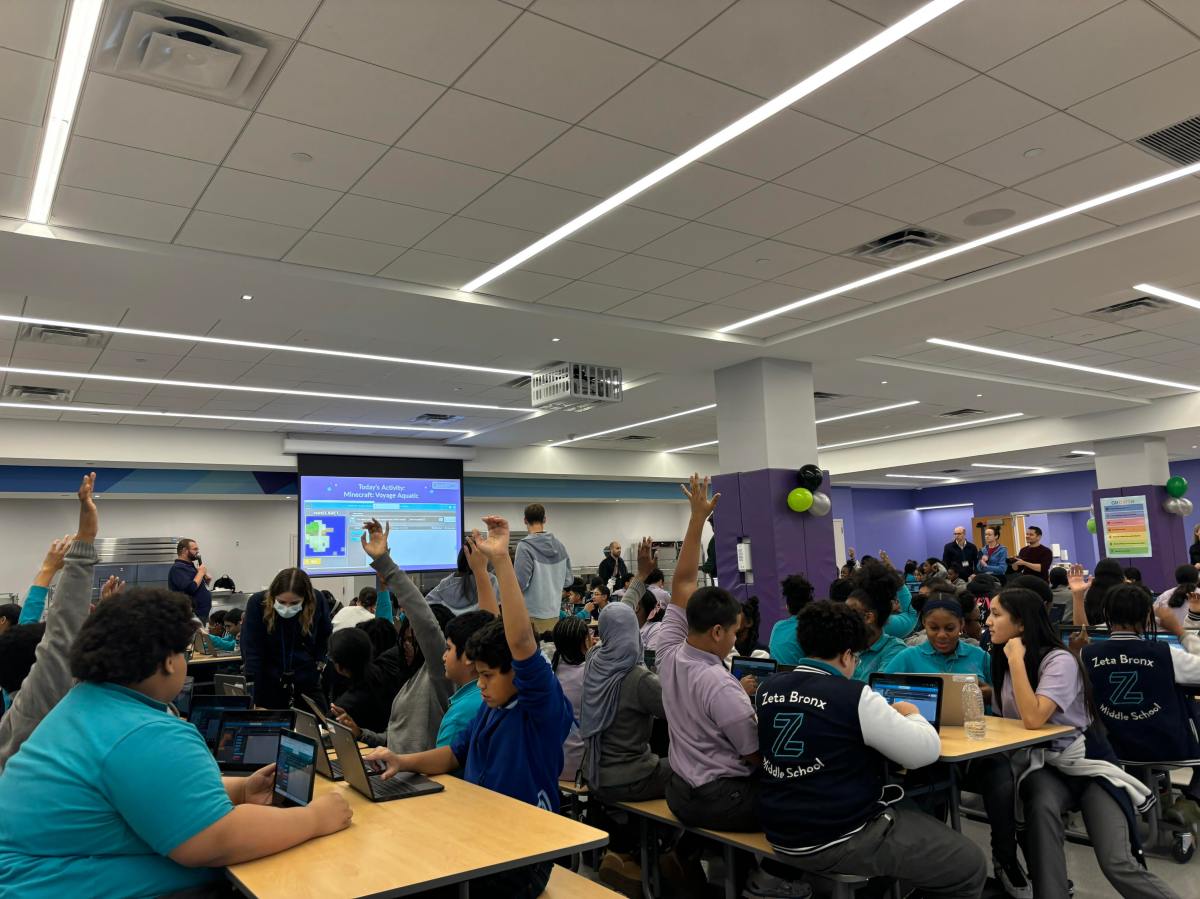 Zeta Charter Schools celebrate National Computer Science Education Week with ‘Drop Everything and Code’ event – Bronx Times