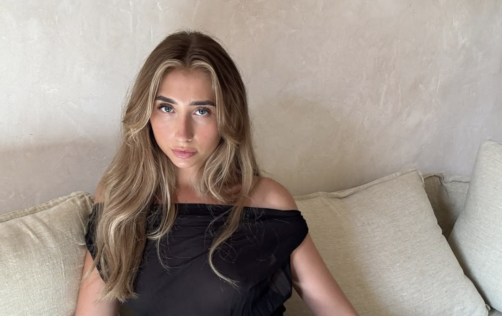 Cette star d'OnlyFans apparait traumatisée après avoir eu 100 relations sexuelles en une journée