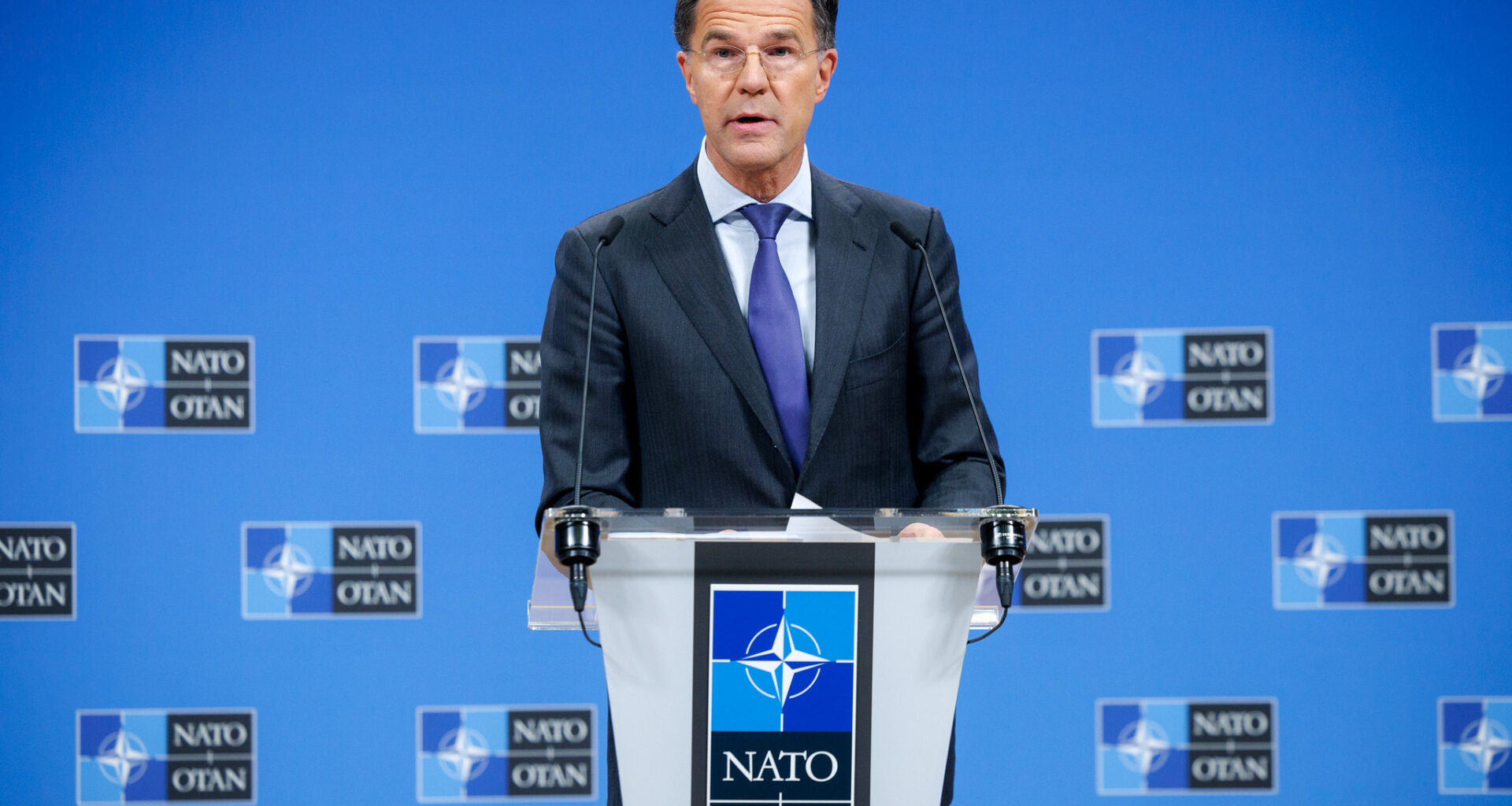 NATO chief wants to return to Cold War-level military spending