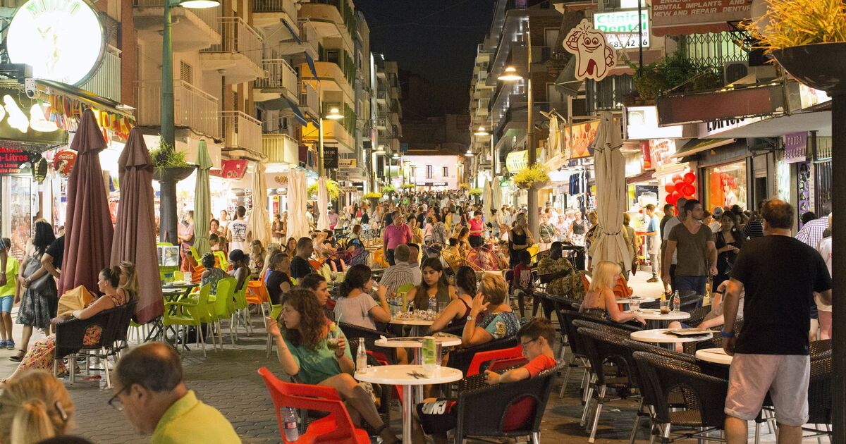 Travel expert points out what Spain got wrong with new tourist rules | World | News
