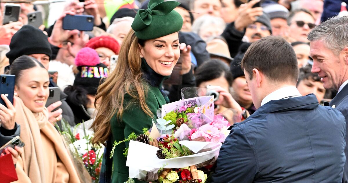 Royal Family LIVE: 'Record set straight' on Kate after horror Christmas walkabout trolling | Royal | News