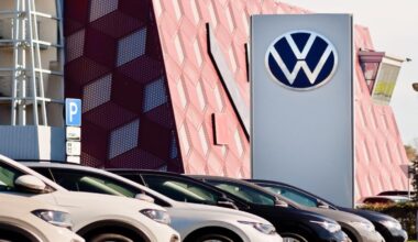 Nearly 100,000 workers join Volkswagen strikes across Germany
