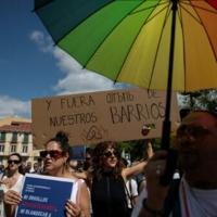 Spain targets Airbnb in illegal ads probe | News