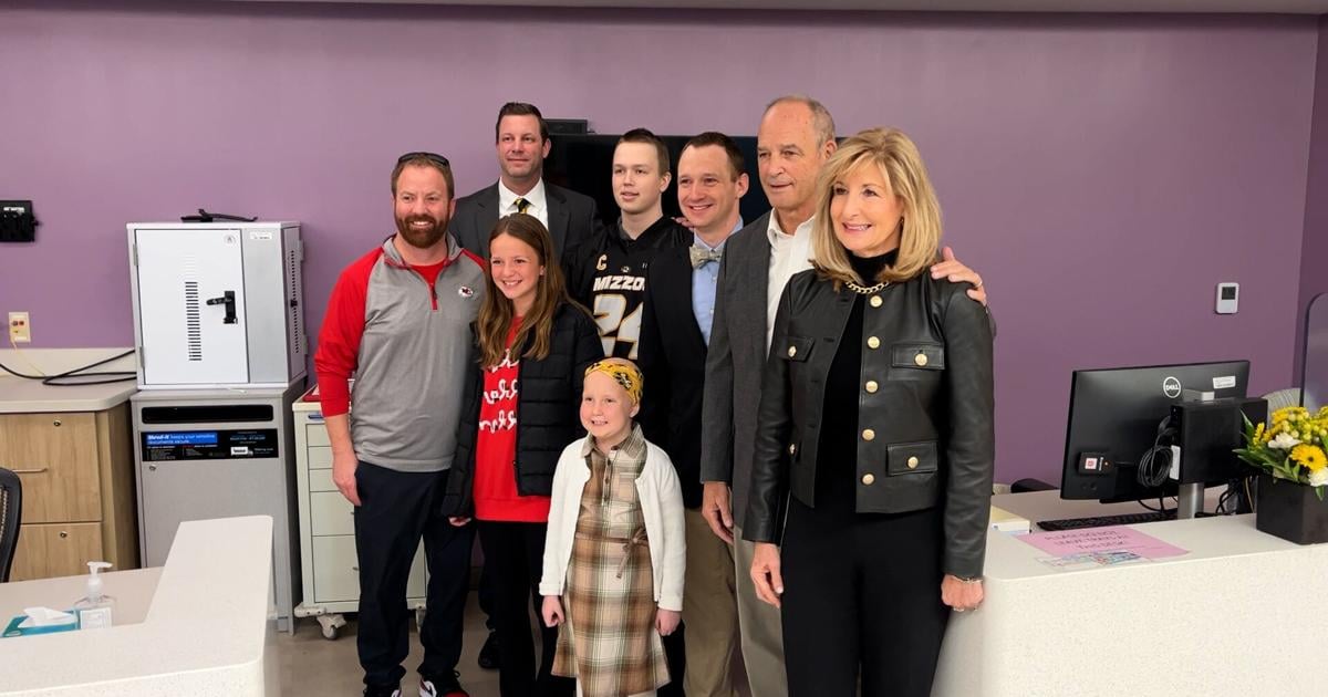 MU Health Care honors Gary Pinkel's donation to hospital | Mid-Missouri News