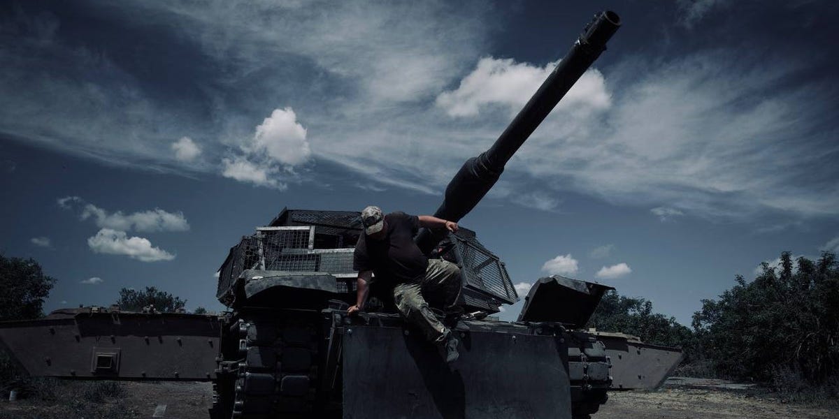Ukrainian Tank Commander Shares How Abrams Crew Survived Drone Strikes