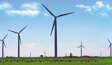 Green energy spending to top $1 trillion by 2030