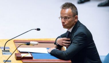 Hungary, Slovakia seek to overcome US sanctions impact on Russian gas payments