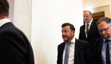 Italy seeks arrest of Austrian tycoon Benko in corruption probe