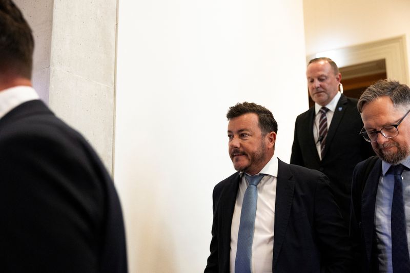Italy seeks arrest of Austrian tycoon Benko in corruption probe