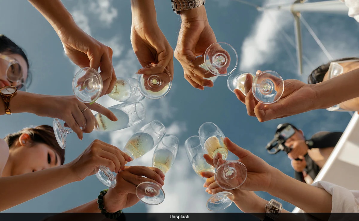 Scientists Reveal Simple Yet Effective Method To Cut Alcohol Intake