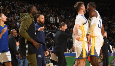 Steph, Draymond erupt for JK's layup for career-high in Warriors' win