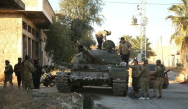 esercito siriano e jet russi attaccano i ribelli