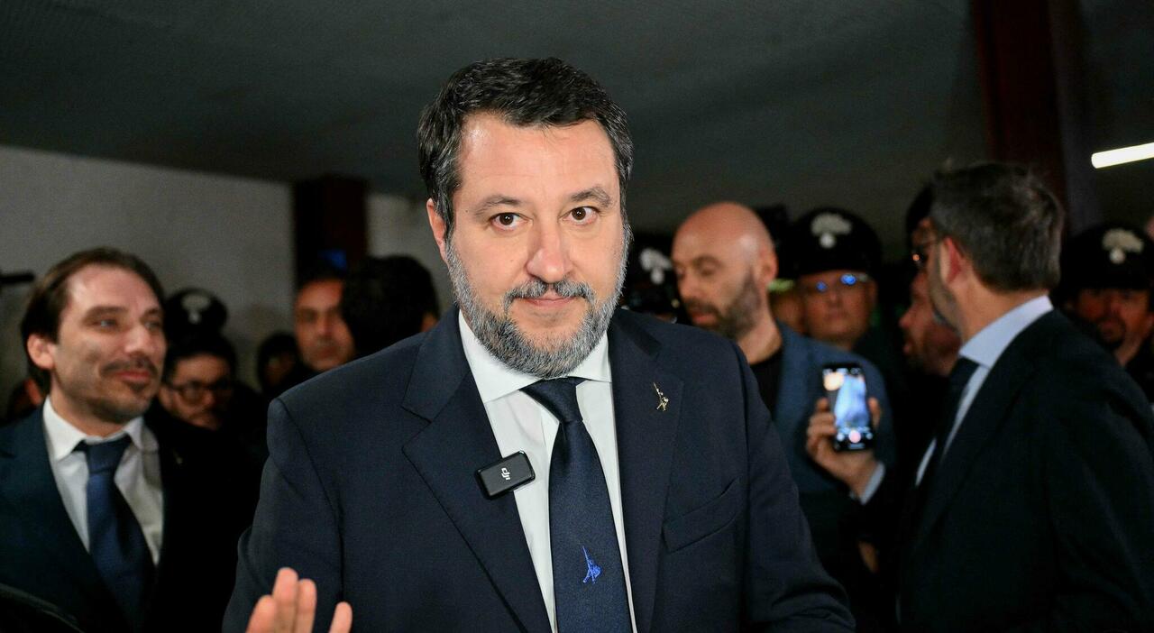 «Felice, difendere la patria non è reato»